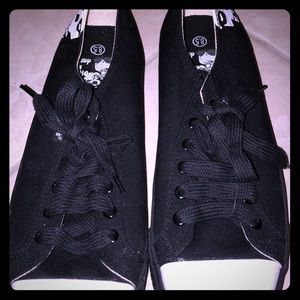 Draven Misfits Low Tops